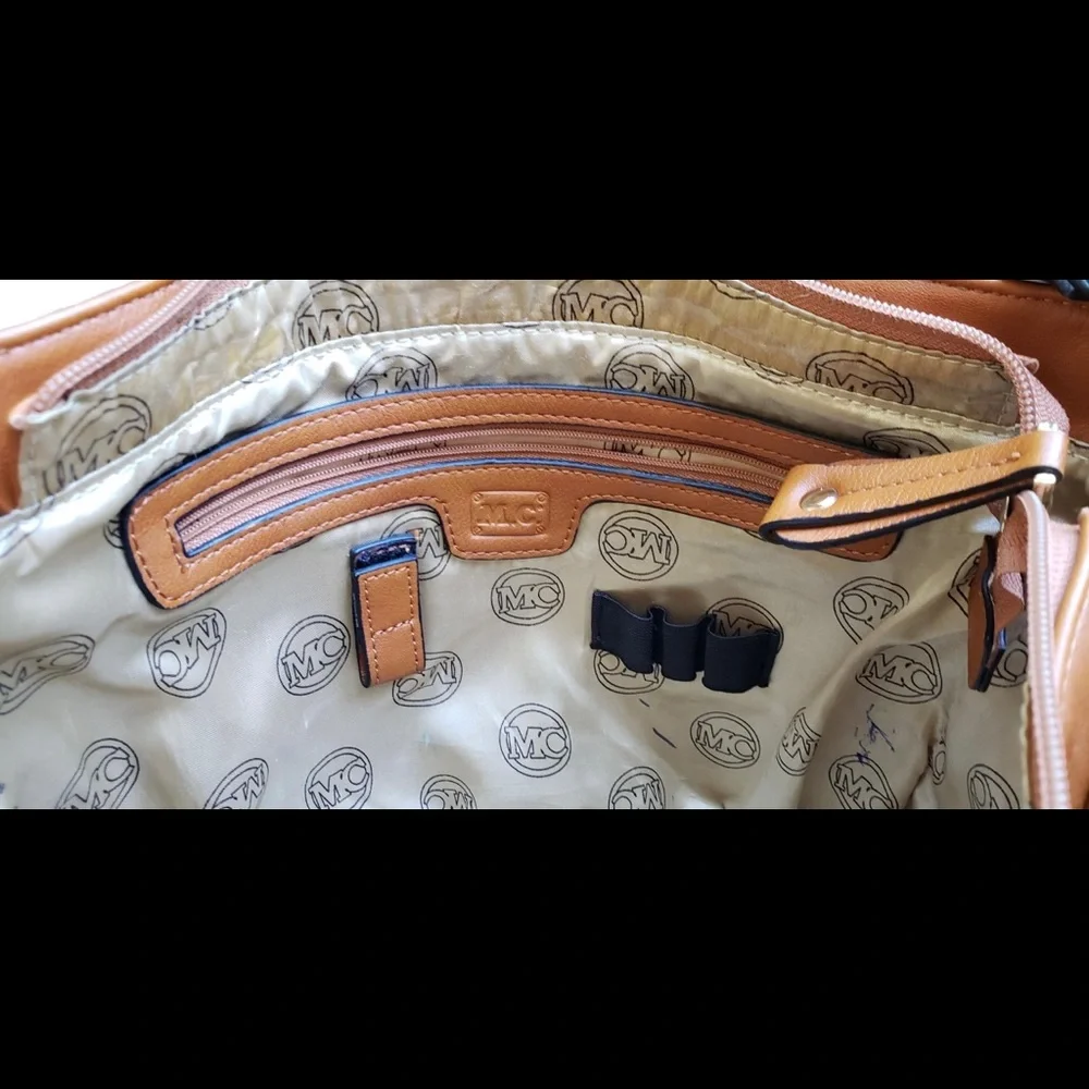 MC Brown Embossed Purse - Picture 15 of 15